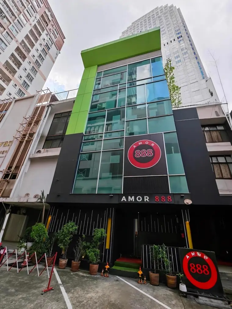 AMOR 888: main photo on Google Maps