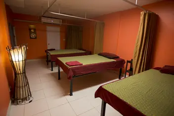 Analisa Massage Bangkok: treatment room