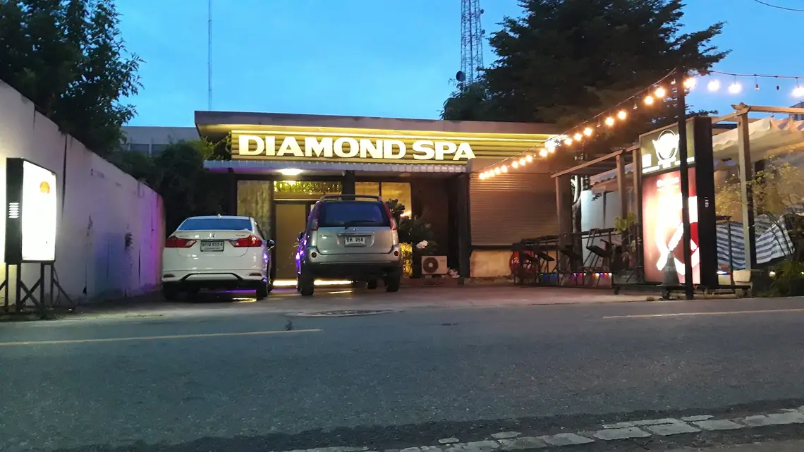 Photo: Google Maps via Google Maps Diamond Spa Rattanathibet Soi 3: main photo on Google Maps