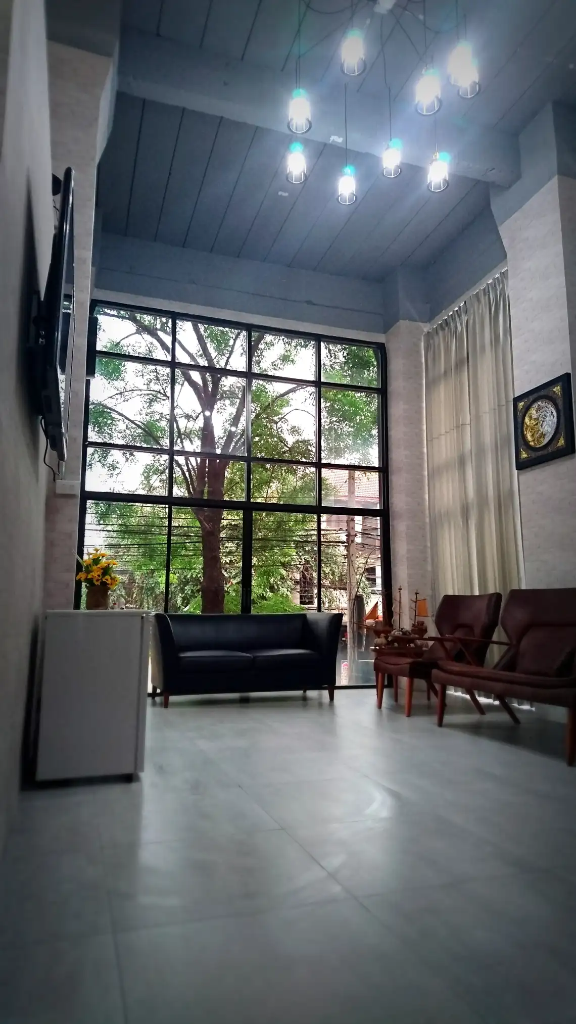 Photo: Google Maps via Google Maps Lollipop Signature: lobby