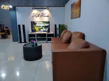 Safe House Spa: lounge